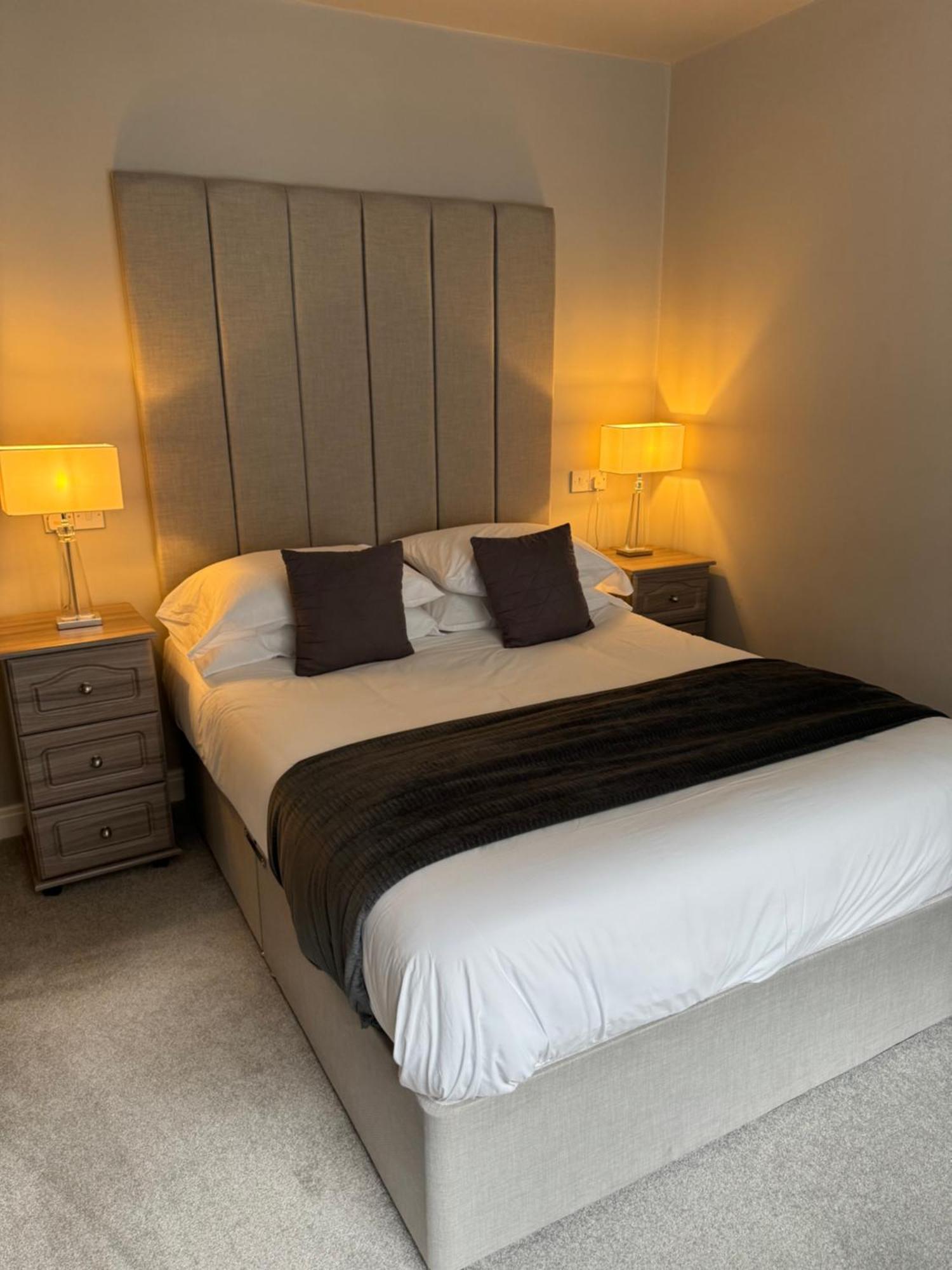 Beach House Apartment On Ground Floor With Sea View - Pet Friendly Cleveleys Bagian luar foto